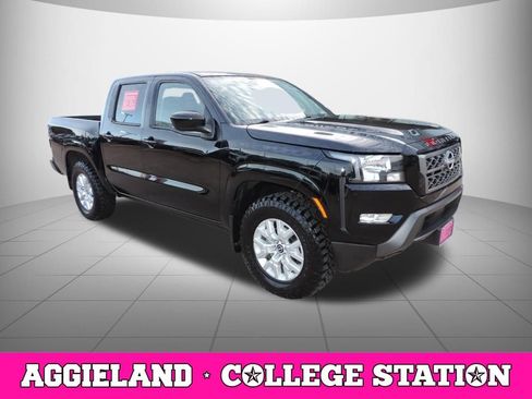 Certified 2024 Nissan Frontier SV w/ SV Convenience Package image 3