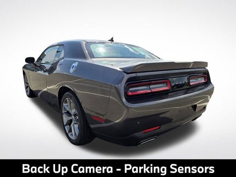 Used 2022 Dodge Challenger GT RWD image 7