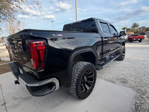 Used 2019 GMC Sierra 1500 SLT w/ SLT Premium Plus Package AWD/4WD image 6