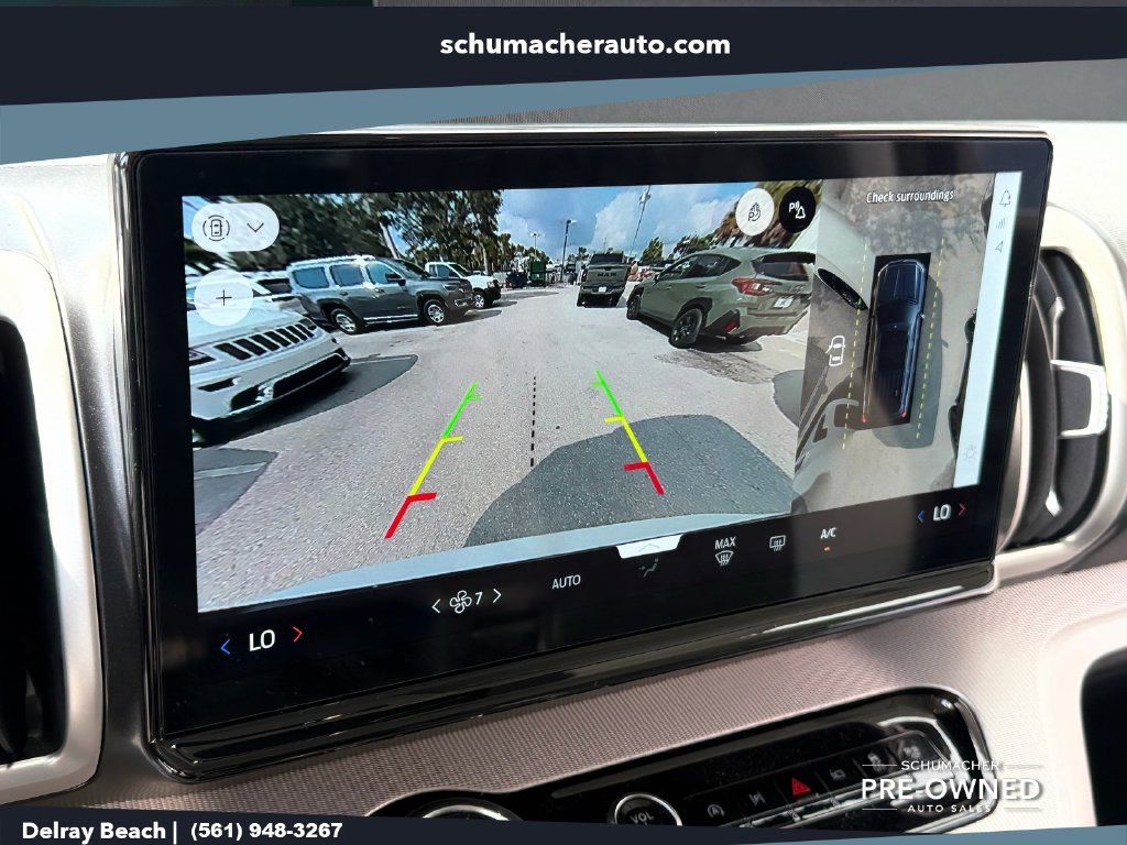 Used 2025 Ford Expedition Active RWD image 20