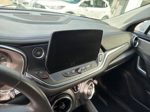 Used 2023 Chevrolet Blazer LT w/ Driver Confidence Package image 11