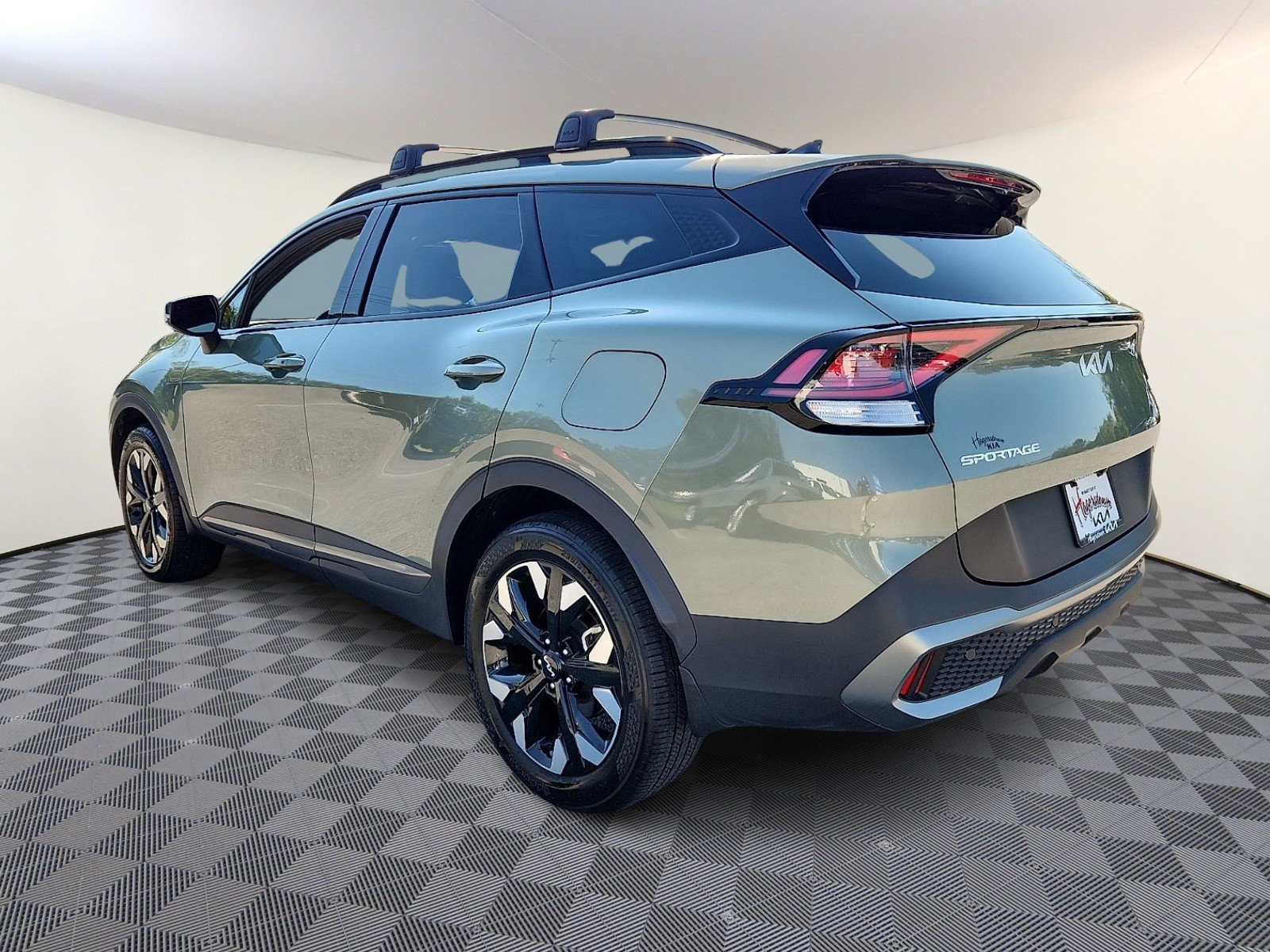 Certified 2024 Kia Sportage X-Line w/ X-Line Premium Package AWD/4WD image 4