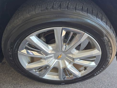 Used 2021 Chevrolet Suburban High Country image 39