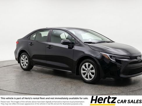 Used 2025 Toyota Corolla LE FWD image 1