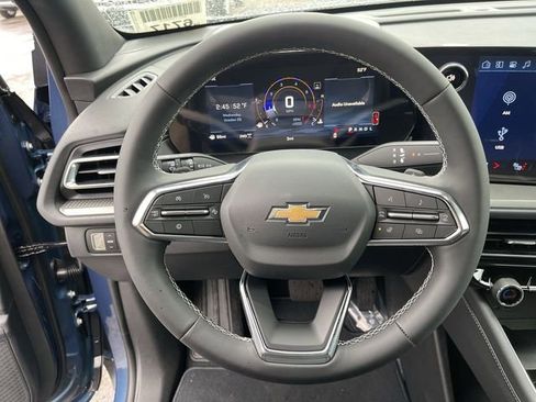 New 2026 Chevrolet Traverse LT w/ Driver Confidence Package AWD/4WD image 14