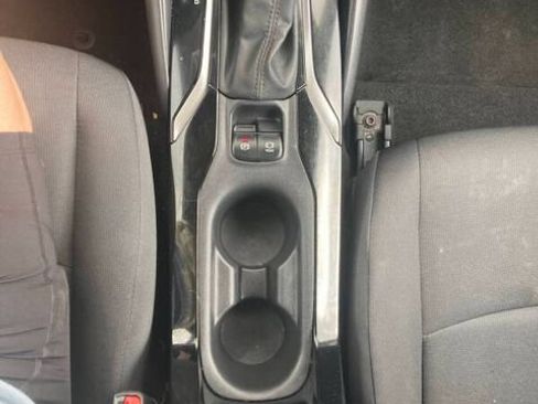Used 2022 Toyota Corolla LE FWD image 13