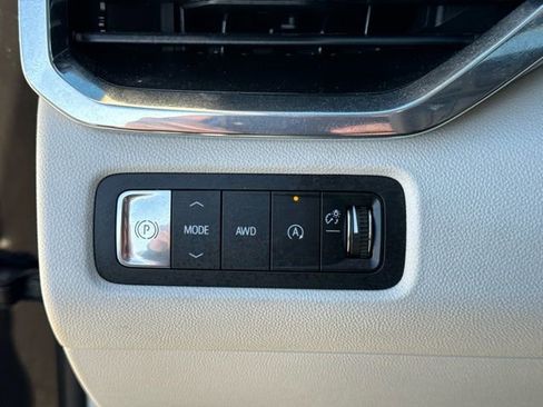 Certified 2024 GMC Acadia Denali w/ Super Cruise Package image 22