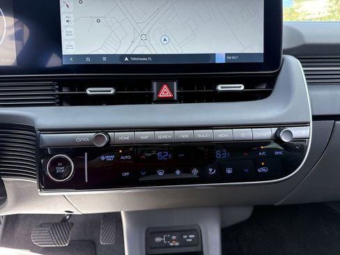 Used 2025 Hyundai Ioniq 5 SEL image 21
