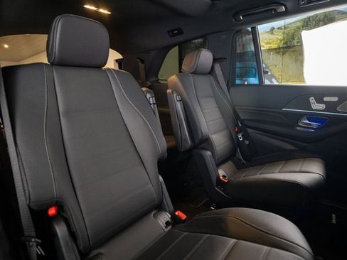 New 2026 Mercedes-Benz GLS 580 GLS 580 image 36