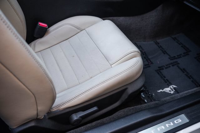 Used 2013 Ford Mustang Premium RWD image 59