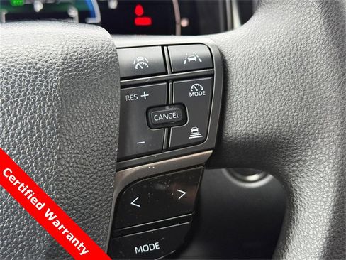 Used 2025 Toyota Camry LE image 21