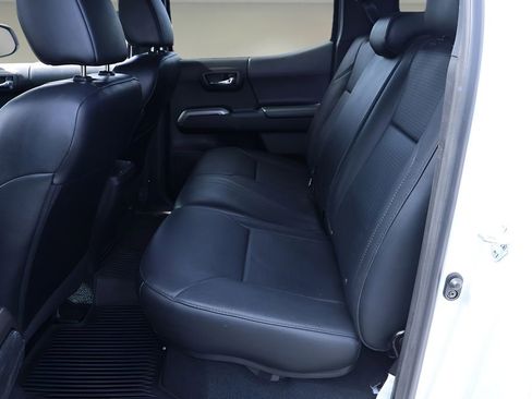 Certified 2021 Toyota Tacoma Limited image 12