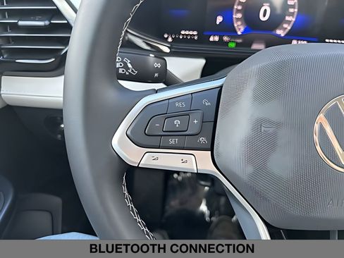 New 2026 Volkswagen Taos S FWD image 20