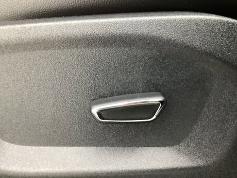 Used 2017 Ford Edge SEL w/ Equipment Group 201A FWD image 40