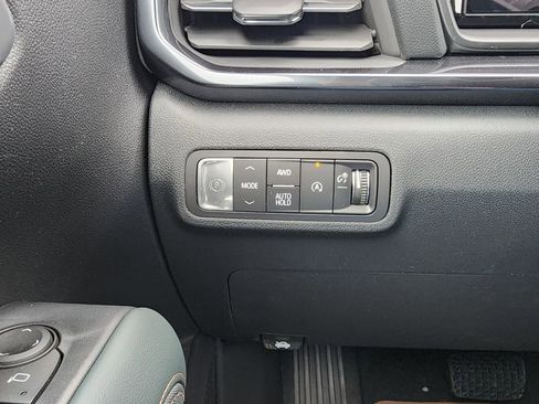 New 2026 GMC Terrain AT4 w/ Convenience Package III image 18