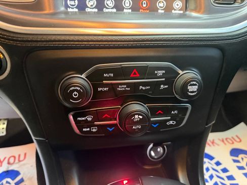 Used 2019 Dodge Charger SXT w/ Plus Group image 20