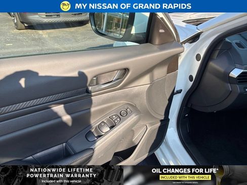 New 2026 Nissan Altima 2.5 SV w/ SV Premium Package AWD/4WD image 13
