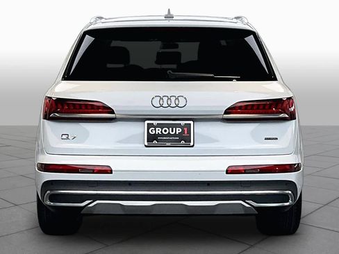 Used 2023 Audi Q7 Premium Plus w/ Premium Plus Package image 5