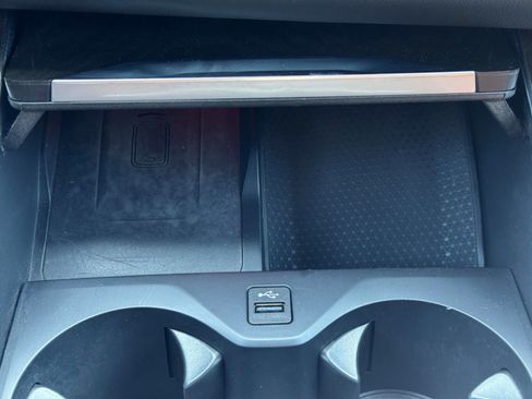 Used 2023 BMW X5 sDrive40i w/ M Sport Package RWD image 31