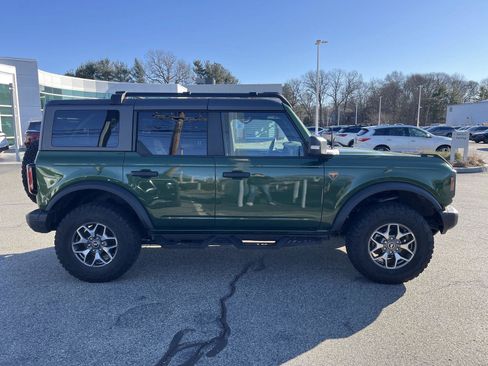 Used 2023 Ford Bronco Badlands image 3