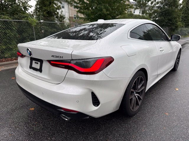 Used 2025 BMW 430i Coupe w/ Premium Package RWD image 13