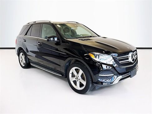 Used 2018 Mercedes-Benz GLE 350 4MATIC image 3