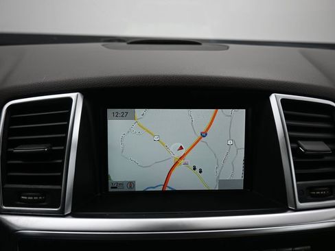 Used 2015 Mercedes-Benz ML 350 4MATIC image 18