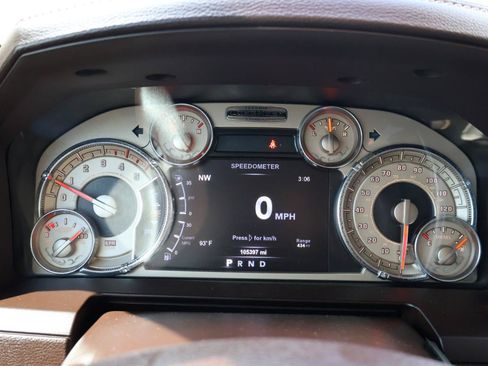 Used 2018 RAM 2500 Longhorn AWD/4WD image 16