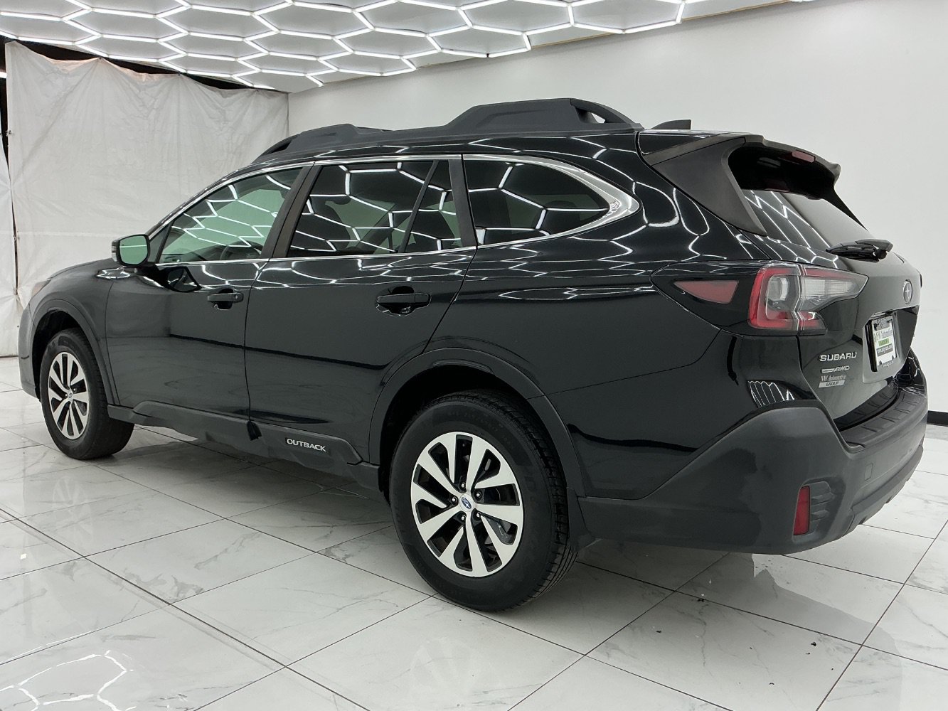 Used 2020 Subaru Outback Premium w/ Popular Package #1 AWD/4WD image 12