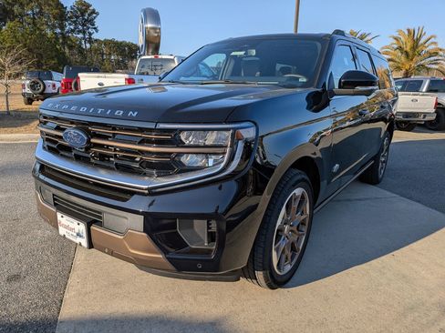 New 2026 Ford Expedition Max King Ranch image 8