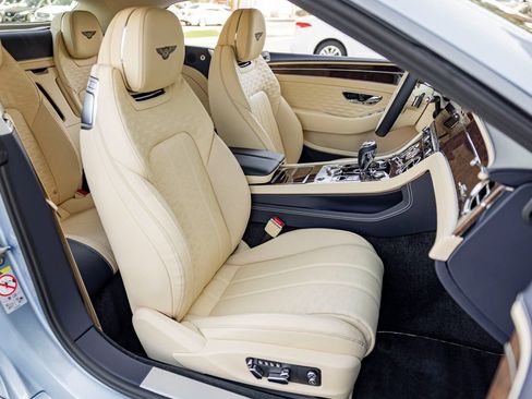 Used 2025 Bentley Continental GT Speed AWD/4WD image 24