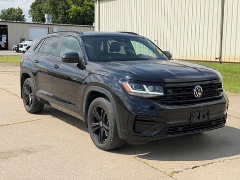 Used 2023 Volkswagen Atlas Cross Sport SEL R-Line AWD/4WD image 1