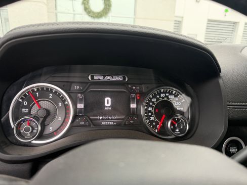 Used 2021 RAM 2500 Laramie w/ Night Edition image 6