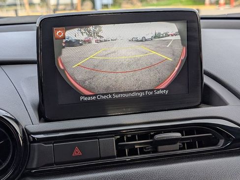 Used 2019 MAZDA MX-5 Miata Club image 33