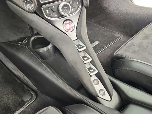 Used 2018 McLaren 720S Performance RWD image 48