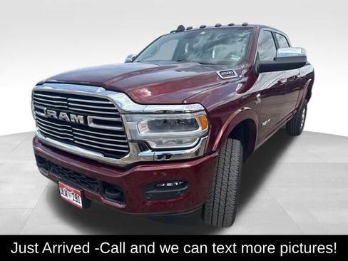Used 2022 RAM 2500 Laramie AWD/4WD image 1