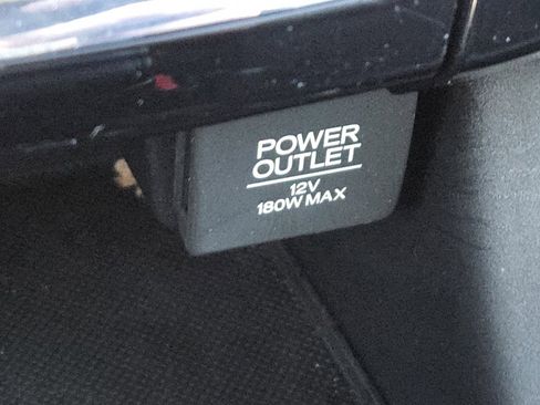 Used 2017 Honda Accord Sport Special Edition image 29