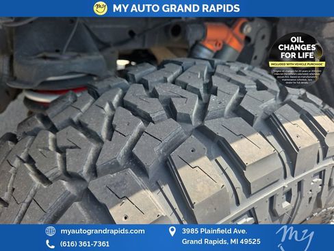 Used 2023 Ford F150 Raptor w/ Raptor Carbon Fiber Package AWD/4WD image 33