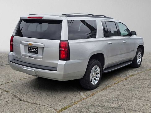 Used 2020 Chevrolet Suburban LT AWD/4WD image 3