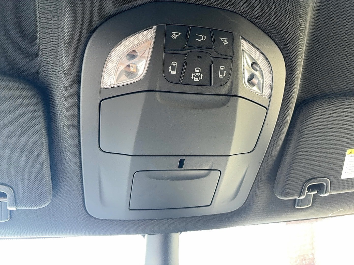 New 2027 Chrysler Pacifica Select AWD/4WD image 34