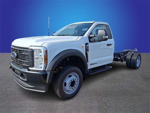 New 2025 Ford F550 2WD Regular Cab Super Duty image 2