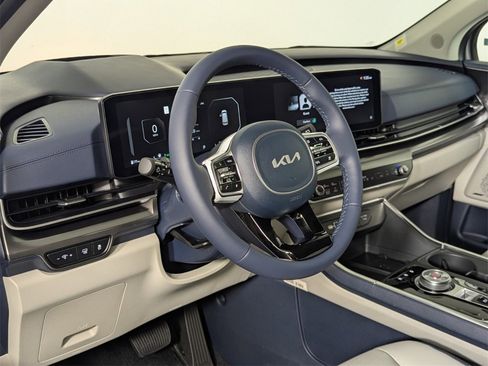 New 2026 Kia Carnival SX Prestige image 11