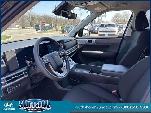Used 2024 Hyundai Santa Fe SE AWD/4WD image 17