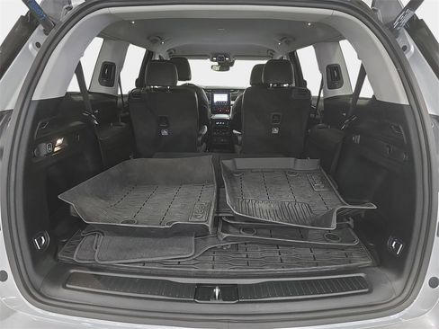 Used 2021 Jeep Grand Cherokee L Limited image 28