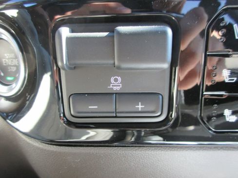 New 2026 GMC Sierra 2500 SLT w/ SLT Premium Package image 18