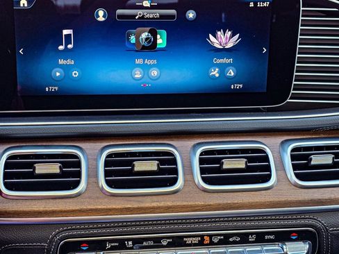 New 2026 Mercedes-Benz GLE 450 4MATIC image 15