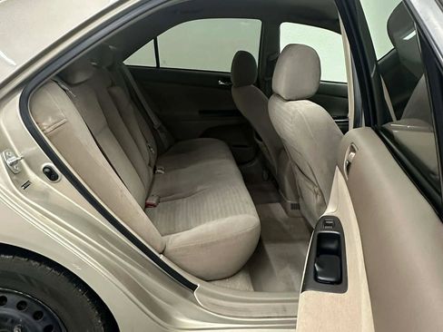 Used 2005 Toyota Camry LE image 54