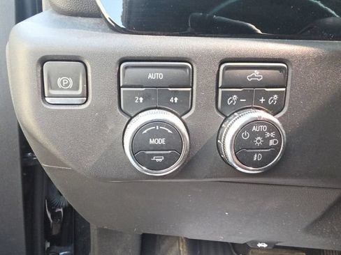 Used 2024 GMC Sierra 1500 Elevation AWD/4WD image 22