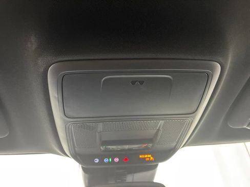 Used 2026 Buick Enclave Sport Touring AWD/4WD image 22