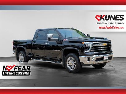 Used 2025 Chevrolet Silverado 3500 LTZ w/ LTZ Premium Package